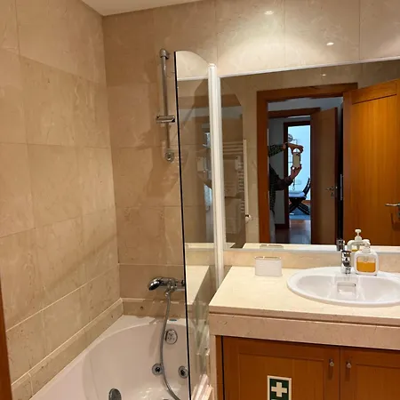 Apartment T1 Sea & Pool