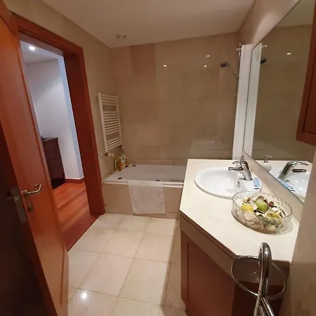 T1 Sea & Pool Lägenhet *